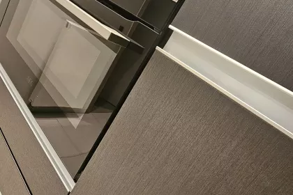 Bigger view of Interieurfolie / keukenwrap / traprenovatie