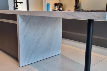 Bigger view of Interieurfolie / keukenwrap / traprenovatie