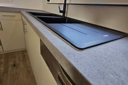 Bigger view of Interieurfolie / keukenwrap / traprenovatie